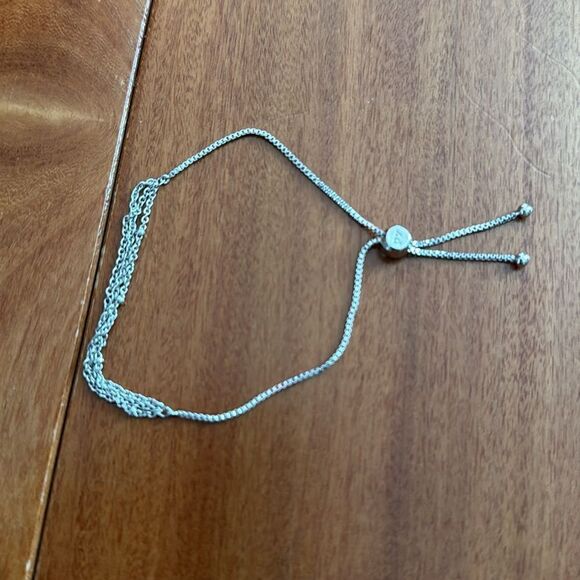 set of 4 cute silver tone fashion bracelet - Picture 3 of 5